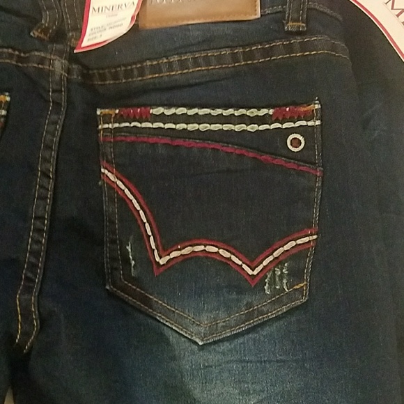 MINERVA JEAN'S - Picture 6 of 7